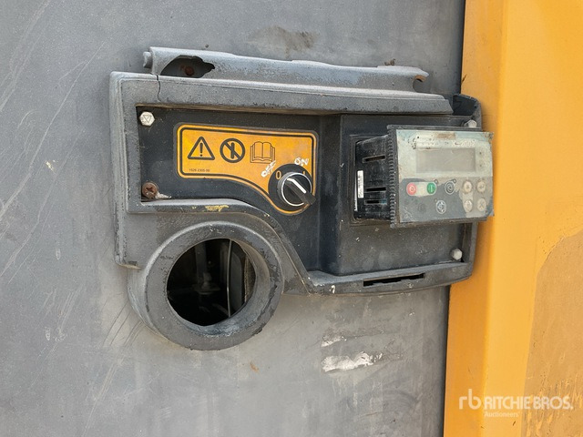 2012 Atlas Copco XATS800 Mobile Air Compressor - Compresseur d'air: photos 5 2012 Atlas Copco XATS800 Mobile Air Compressor - Compresseur d'air: photos 5