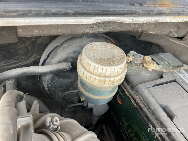 2013 Mitsubishi Galant Automobile - Voiture: photos 5 2013 Mitsubishi Galant Automobile - Voiture: photos 5