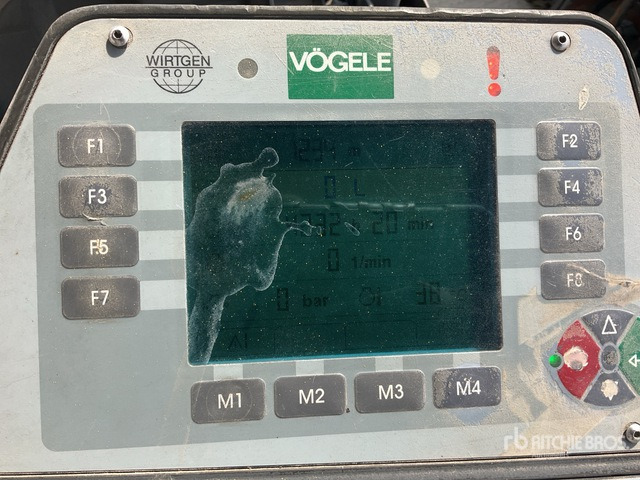 2014 Vogele Super S1800-2 Track Asphalt Paver - Broyeur/ Épareuse: photos 3 2014 Vogele Super S1800-2 Track Asphalt Paver - Broyeur/ Épareuse: photos 3