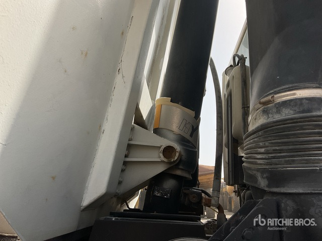 2015 JAC HFC3314KR1 8x4 Twin-Steer Tri/A Dump Truck - Camion benne: photos 5 2015 JAC HFC3314KR1 8x4 Twin-Steer Tri/A Dump Truck - Camion benne: photos 5