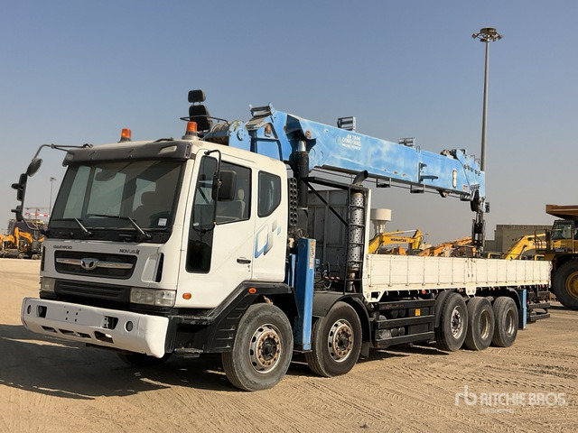 2015 Tata Daewoo Novus SE 2015 Dong Yang SS7506S 20 ton S ... Flatbed Truck with Crane - Camion plateau, Camion grue: photos 1 2015 Tata Daewoo Novus SE 2015 Dong Yang SS7506S 20 ton S ... Flatbed Truck with Crane - Camion plateau, Camion grue: photos 1