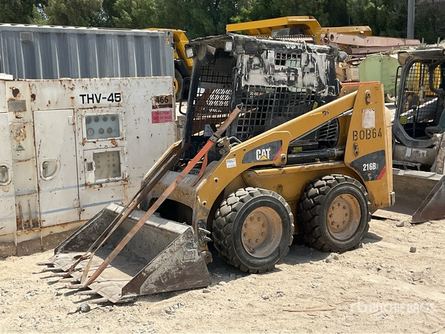 2016 Cat 216B3 (Inoperable) Skid Steer Loader - Mini chargeuse: photos 2 2016 Cat 216B3 (Inoperable) Skid Steer Loader - Mini chargeuse: photos 2