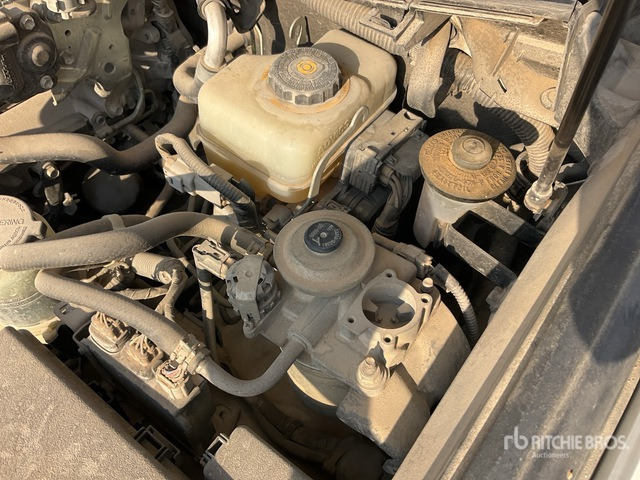 2017 Toyota Prado TX 150L 4x4 SUV - SUV: photos 4 2017 Toyota Prado TX 150L 4x4 SUV - SUV: photos 4