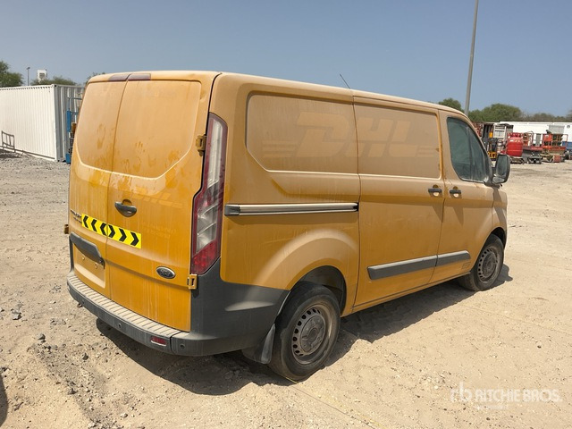 2018 Ford Transit (Inoperable) Cargo Van - Fourgon utilitaire: photos 3 2018 Ford Transit (Inoperable) Cargo Van - Fourgon utilitaire: photos 3