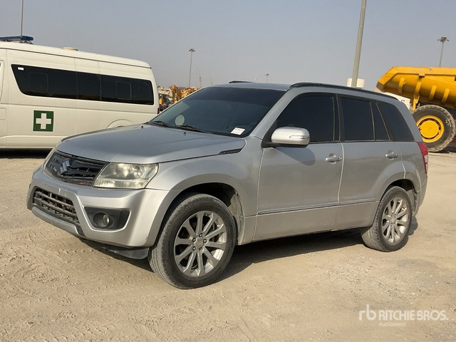 2018 Suzuki Grand Vitara 4x4 SUV - SUV: photos 1 2018 Suzuki Grand Vitara 4x4 SUV - SUV: photos 1