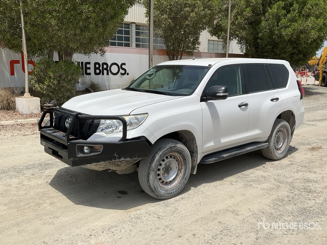 2018 Toyota Prado TX 150L 4x4 SUV - SUV: photos 1 2018 Toyota Prado TX 150L 4x4 SUV - SUV: photos 1