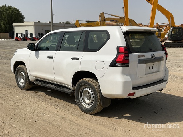 2018 Toyota Prado TX 150L 4x4 SUV - SUV: photos 4 2018 Toyota Prado TX 150L 4x4 SUV - SUV: photos 4