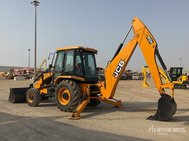 2020 JCB 4DX 4x4 Backhoe Loader - Tractopelle: photos 3 2020 JCB 4DX 4x4 Backhoe Loader - Tractopelle: photos 3