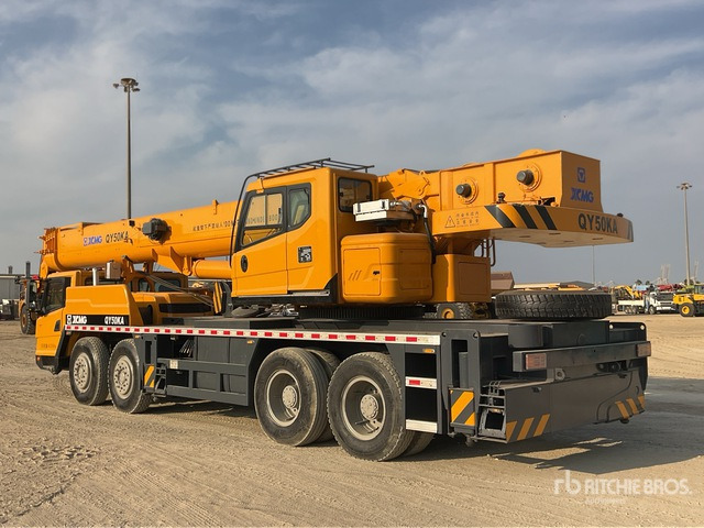 2020 XCMG QY50KA 50 ton 8x4x4 Hydraulic Truck Crane - Grue mobile: photos 3 2020 XCMG QY50KA 50 ton 8x4x4 Hydraulic Truck Crane - Grue mobile: photos 3