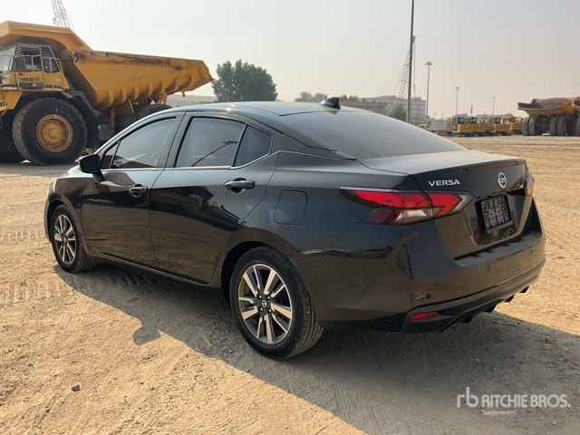 2021 Nissan Versa Automobile - Voiture: photos 2 2021 Nissan Versa Automobile - Voiture: photos 2