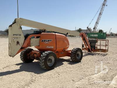 JLG 600AJ 4WD Dual Fuel - Nacelle articulée: photos 3 JLG 600AJ 4WD Dual Fuel - Nacelle articulée: photos 3