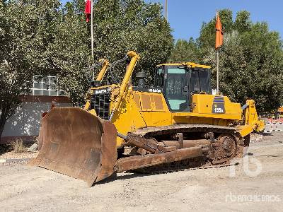 KOMATSU D155A-6 - Bulldozer: photos 1 KOMATSU D155A-6 - Bulldozer: photos 1