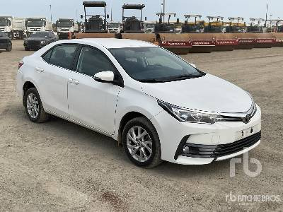 TOYOTA COROLLA - Voiture: photos 4 TOYOTA COROLLA - Voiture: photos 4