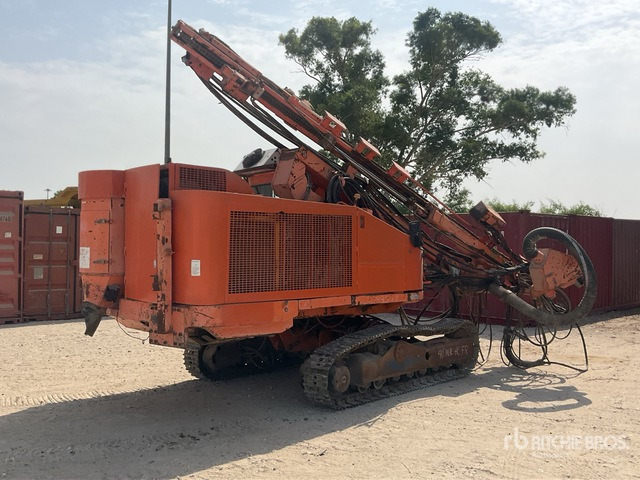 Tamrock TCH700 - Foreuse: photos 3 Tamrock TCH700 - Foreuse: photos 3