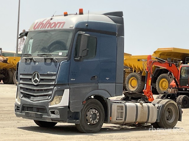 2015 Mercedes-Benz Actros 1845LS 4x2 S/A Sleeper Truck Tractor - Tracteur routier: photos 2 2015 Mercedes-Benz Actros 1845LS 4x2 S/A Sleeper Truck Tractor - Tracteur routier: photos 2