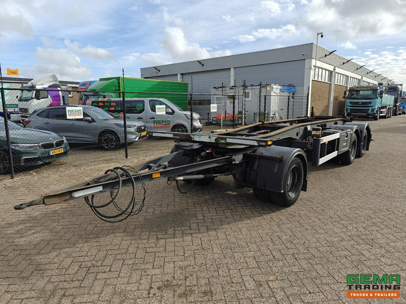 A.J.K. AETL/10-28/19.5 3-Assen Gigant - ContainerSysteem 7m - LiftAs - Trommelremmen - Luchtvering - Centrale Smering - Remorque porte-conteneur/ Caisse mobile: photos 1 A.J.K. AETL/10-28/19.5 3-Assen Gigant - ContainerSysteem 7m - LiftAs - Trommelremmen - Luchtvering - Centrale Smering - Remorque porte-conteneur/ Caisse mobile: photos 1