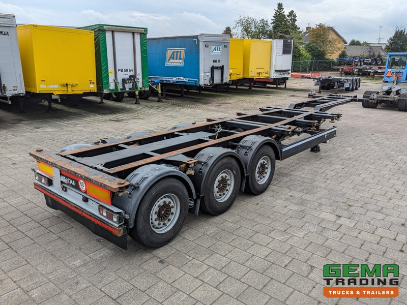 CIMC CIMC Silvergreen SC03 3-Assen SAF LiftAxle - DiscBrakes - 1x 20FT 2x 20FT 30FT 40FT - 5250KG (O1988) - Semi-remorque porte-conteneur/ Caisse mobile: photos 4 CIMC CIMC Silvergreen SC03 3-Assen SAF LiftAxle - DiscBrakes - 1x 20FT 2x 20FT 30FT 40FT - 5250KG (O1988) - Semi-remorque porte-conteneur/ Caisse mobile: photos 4