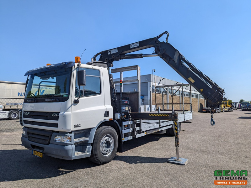 DAF CF75.250 4x2 Dagcab Euro3 - Open laadbak 6.14m + Hiab XS144-E3+3H - RadioGrafisch - 315.000km - TOP! - Camion plateau, Camion grue: photos 1 DAF CF75.250 4x2 Dagcab Euro3 - Open laadbak 6.14m + Hiab XS144-E3+3H - RadioGrafisch - 315.000km - TOP! - Camion plateau, Camion grue: photos 1
