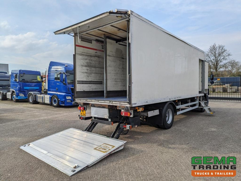 DAF FA CF65.220 4x2 Daycab Euro5 KoelVriesBak 7m + Laadklep 2000kg - FrigoBlock - Zijdeur - Camion frigorifique: photos 3 DAF FA CF65.220 4x2 Daycab Euro5 KoelVriesBak 7m + Laadklep 2000kg - FrigoBlock - Zijdeur - Camion frigorifique: photos 3