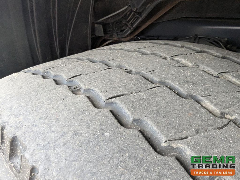 Camion ampliroll DAF FAS CF85.410 6x2 Euro5 FAS CF85.410 6x2 Spacecab Euro5 - HaakarmSysteem AJK 20T - KlapBumper - Vangmuilkoppeling - Lift-As: photos 19 Camion ampliroll DAF FAS CF85.410 6x2 Euro5 FAS CF85.410 6x2 Spacecab Euro5 - HaakarmSysteem AJK 20T - KlapBumper - Vangmuilkoppeling - Lift-As: photos 19