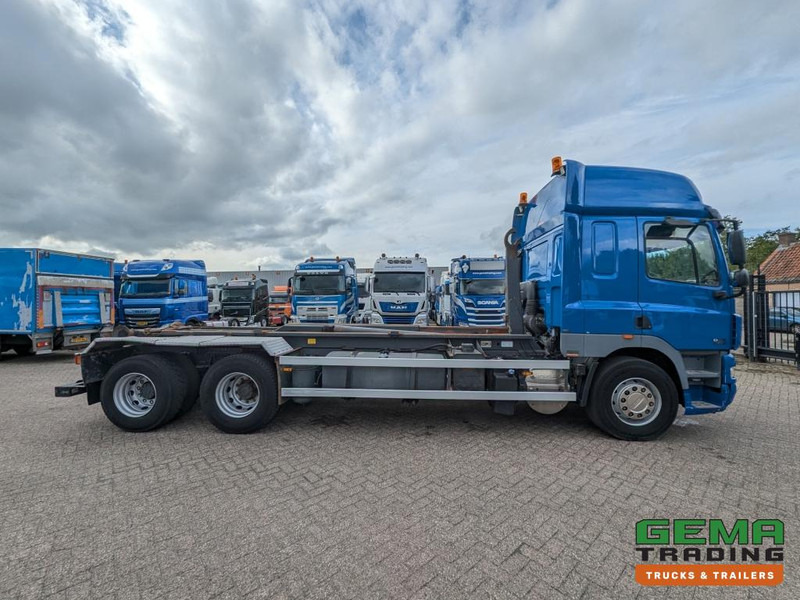 Camion ampliroll DAF FAS CF85.410 6x2 Euro5 FAS CF85.410 6x2 Spacecab Euro5 - HaakarmSysteem AJK 20T - KlapBumper - Vangmuilkoppeling - Lift-As: photos 12 Camion ampliroll DAF FAS CF85.410 6x2 Euro5 FAS CF85.410 6x2 Spacecab Euro5 - HaakarmSysteem AJK 20T - KlapBumper - Vangmuilkoppeling - Lift-As: photos 12