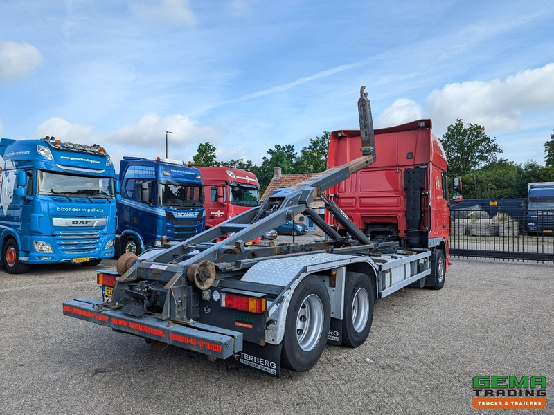 DAF FAS XF105.460 6x2 SuperSpaceCab Euro5 - VDL Haakarm Systeem 20T - Dubbele Vangmuil - LiftAs - 11/2025 APK - Camion ampliroll: photos 2 DAF FAS XF105.460 6x2 SuperSpaceCab Euro5 - VDL Haakarm Systeem 20T - Dubbele Vangmuil - LiftAs - 11/2025 APK - Camion ampliroll: photos 2