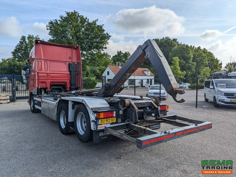 DAF FAS XF105.460 6x2 SuperSpaceCab Euro5 - VDL Haakarm Systeem 20T - Dubbele Vangmuil - LiftAs - 11/2025 APK - Camion ampliroll: photos 3 DAF FAS XF105.460 6x2 SuperSpaceCab Euro5 - VDL Haakarm Systeem 20T - Dubbele Vangmuil - LiftAs - 11/2025 APK - Camion ampliroll: photos 3