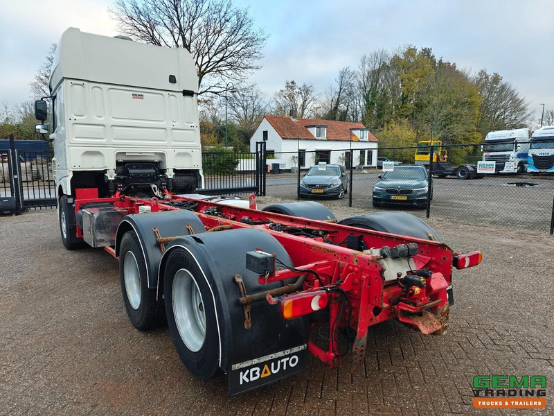 DAF XF 510 FAS 6x2 Superspacecab Euro6 - Retarder - Vollucht - 10Tires - ChassisCabine - LiftAs - VBG Vangmuilkoppeling - Navi - Châssis cabine: photos 4 DAF XF 510 FAS 6x2 Superspacecab Euro6 - Retarder - Vollucht - 10Tires - ChassisCabine - LiftAs - VBG Vangmuilkoppeling - Navi - Châssis cabine: photos 4