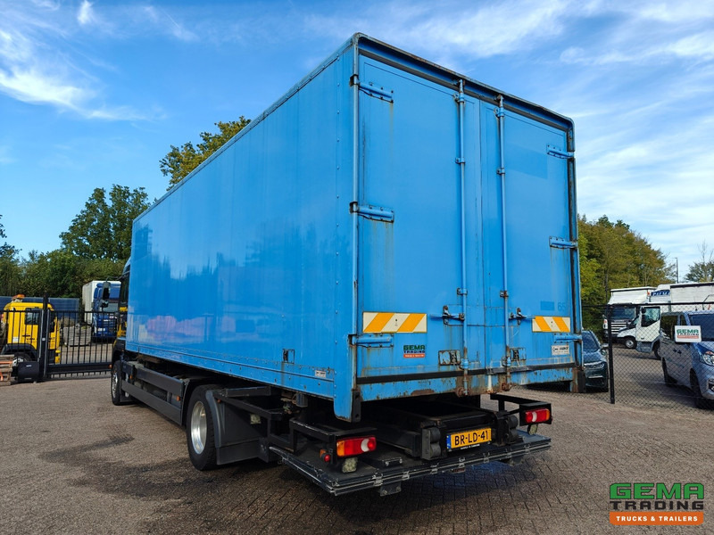 MAN TGA 18.310 4x2 LX Euro3 - Handgeschakeld ZF16 - BDF/VerhuisBak + Laadklep 2000KG - 207.000km - 12/2025 APK - Camion porte-conteneur/ Caisse mobile: photos 3 MAN TGA 18.310 4x2 LX Euro3 - Handgeschakeld ZF16 - BDF/VerhuisBak + Laadklep 2000KG - 207.000km - 12/2025 APK - Camion porte-conteneur/ Caisse mobile: photos 3