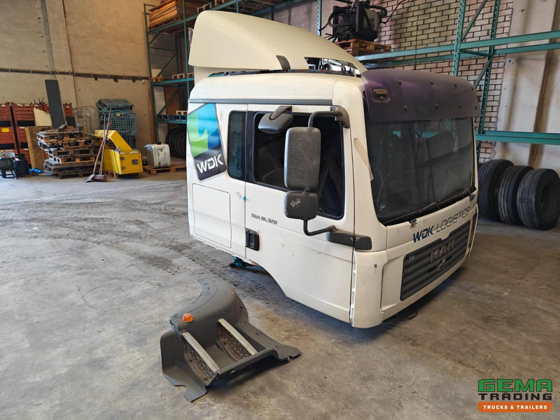 MAN TGA Cabine - Cabine et intérieur pour Camion: photos 1 MAN TGA Cabine - Cabine et intérieur pour Camion: photos 1