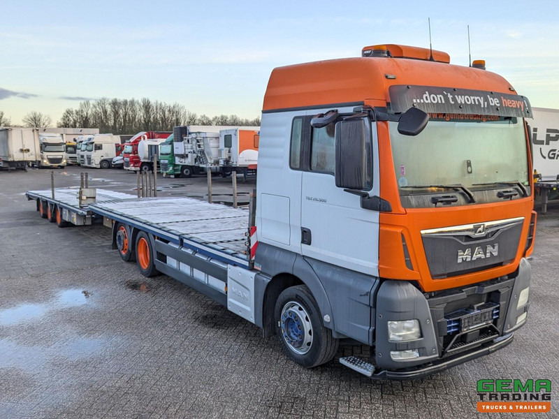 MAN TGX 26.500 6x2/4 LL Euro6 - Retarder + Recker FZ3 3-Assige Aanhanger - Uitschuifbaar - Camion porte-voitures: photos 3 MAN TGX 26.500 6x2/4 LL Euro6 - Retarder + Recker FZ3 3-Assige Aanhanger - Uitschuifbaar - Camion porte-voitures: photos 3