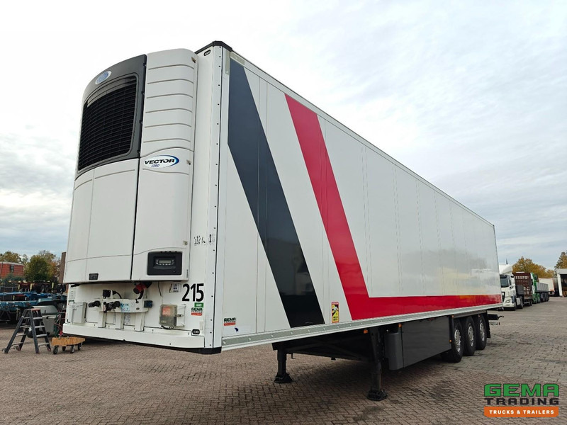Schmitz Cargobull SCB S3B 3-Assen Schmitz - Schijfremmen - Koel-VriesTransport - Carrier Vector 1350 - 2919 Uur! - PalletKisten - Semi-remorque frigorifique: photos 1 Schmitz Cargobull SCB S3B 3-Assen Schmitz - Schijfremmen - Koel-VriesTransport - Carrier Vector 1350 - 2919 Uur! - PalletKisten - Semi-remorque frigorifique: photos 1