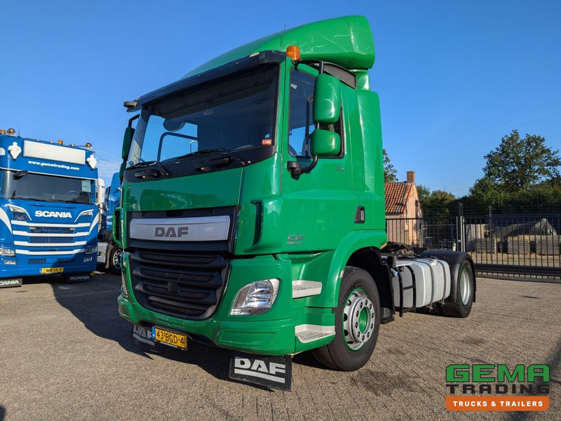 DAF FT CF370 4x2 Daycab Euro6 Automaat - 6930KG (T1480) - Tracteur routier: photos 1 DAF FT CF370 4x2 Daycab Euro6 Automaat - 6930KG (T1480) - Tracteur routier: photos 1