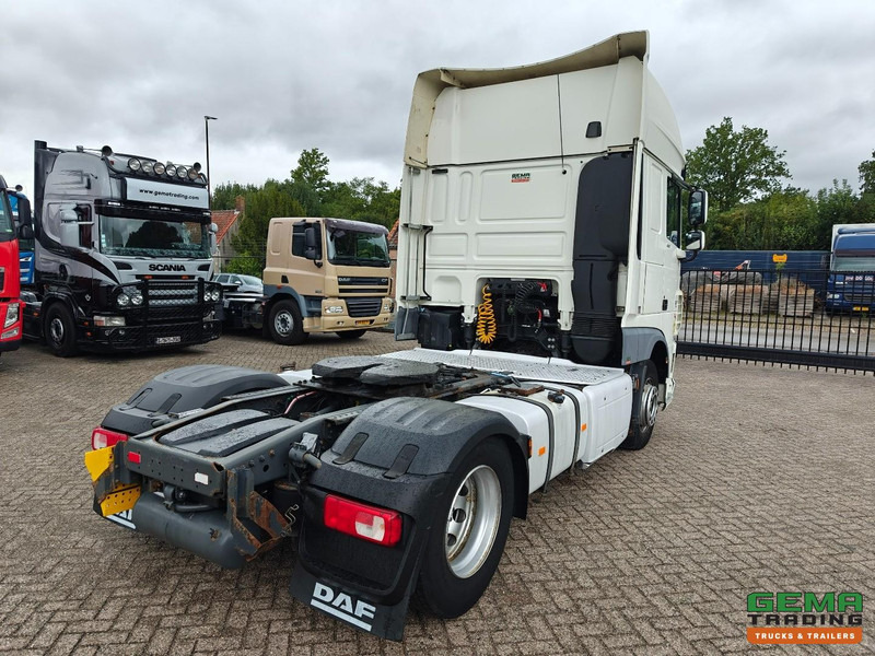 DAF FT XF460 4x2 SuperSpaceCab Euro6 - Handgeschakeld - Dubbele Tanks - 800.000km - Tracteur routier: photos 3 DAF FT XF460 4x2 SuperSpaceCab Euro6 - Handgeschakeld - Dubbele Tanks - 800.000km - Tracteur routier: photos 3
