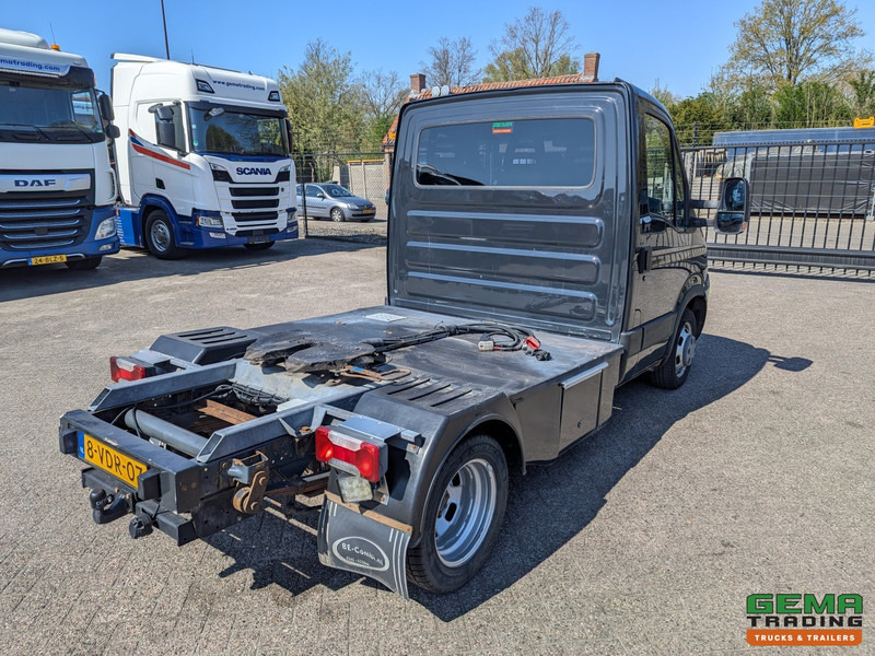 Iveco 35C18/T 4x2 Euro4 - BE-Trekker - 3-Zits - Luchthoorns - NAP - 07/2025APK - Tracteur routier: photos 3 Iveco 35C18/T 4x2 Euro4 - BE-Trekker - 3-Zits - Luchthoorns - NAP - 07/2025APK - Tracteur routier: photos 3
