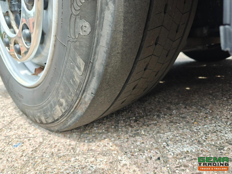 Tracteur routier MAN TGX 18.460 4x2 XXL Euro6 - MEGA - Retarder - Dubbele Tanks - StandAirco - Navi: photos 19 Tracteur routier MAN TGX 18.460 4x2 XXL Euro6 - MEGA - Retarder - Dubbele Tanks - StandAirco - Navi: photos 19