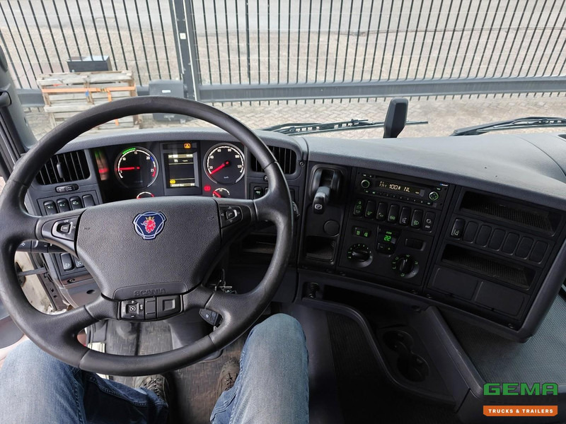 Tracteur routier Scania G410 4x2 Highline Euro6A - Vollucht - Pneumatische Hefschotel - 375.000km - 10/2026 APK: photos 14 Tracteur routier Scania G410 4x2 Highline Euro6A - Vollucht - Pneumatische Hefschotel - 375.000km - 10/2026 APK: photos 14