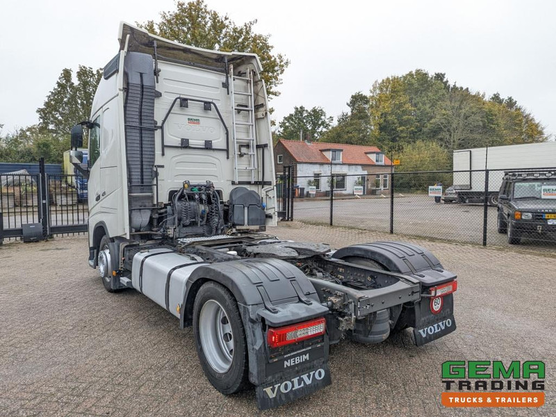 Volvo FH420 4x2 Euro6 FH420 4x2 Globetrotter Euro6 - XLOW / Mega - VEB+ - Double Tanks - Air Suspension - Tracteur routier: photos 4 Volvo FH420 4x2 Euro6 FH420 4x2 Globetrotter Euro6 - XLOW / Mega - VEB+ - Double Tanks - Air Suspension - Tracteur routier: photos 4