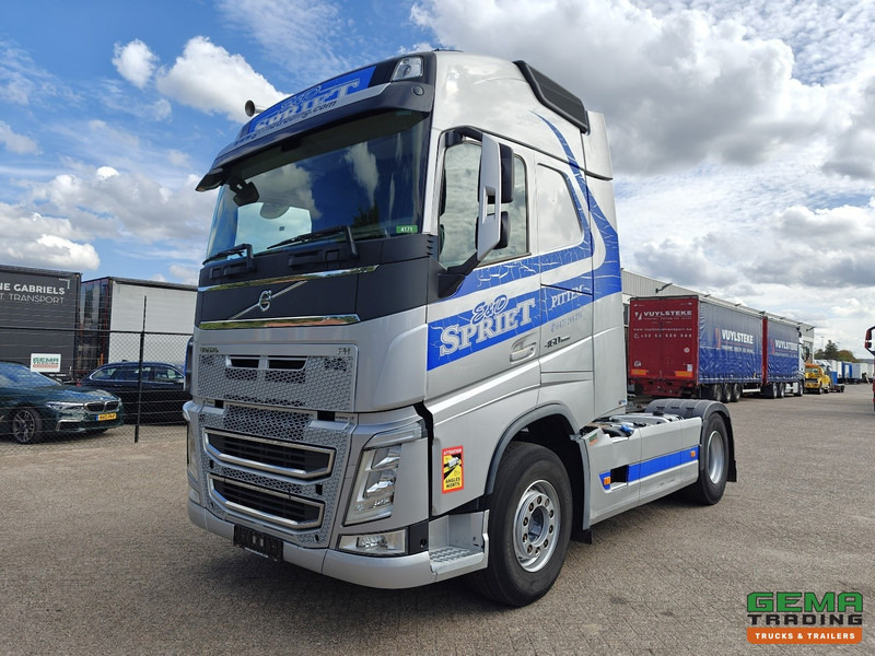 Volvo FH460 4x2 Globetrotter Euro6 - WF/Kiep Hydrauliek - Dubbele Tanks - Tracteur routier: photos 1 Volvo FH460 4x2 Globetrotter Euro6 - WF/Kiep Hydrauliek - Dubbele Tanks - Tracteur routier: photos 1