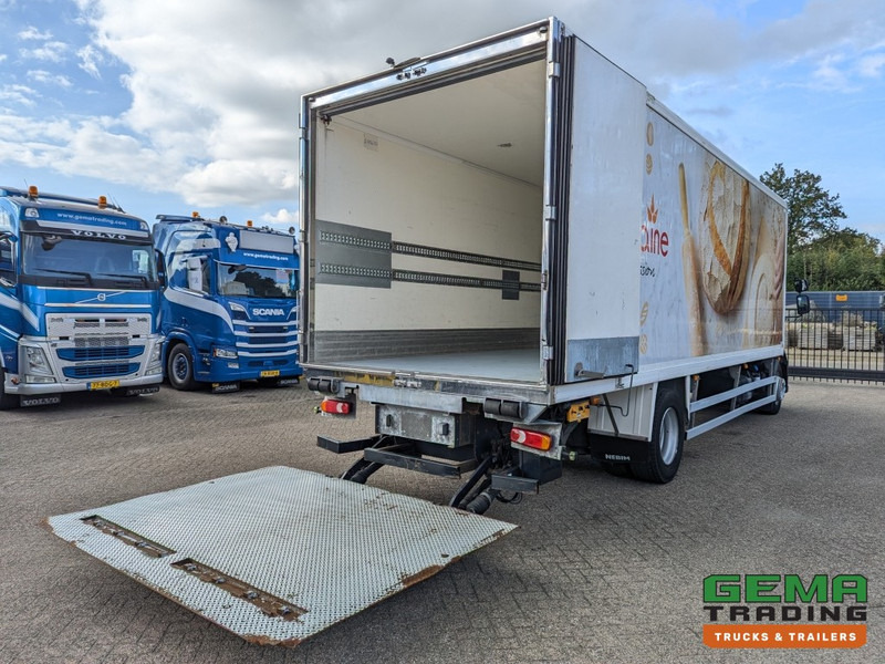 Volvo FL210 4x2 Daycab 18Ton Euro5 Handgeschakeld - Koel-VriesBak 8.38M - Frigo Block - Laadklep 1500KG - Camion isothermique: photos 2 Volvo FL210 4x2 Daycab 18Ton Euro5 Handgeschakeld - Koel-VriesBak 8.38M - Frigo Block - Laadklep 1500KG - Camion isothermique: photos 2