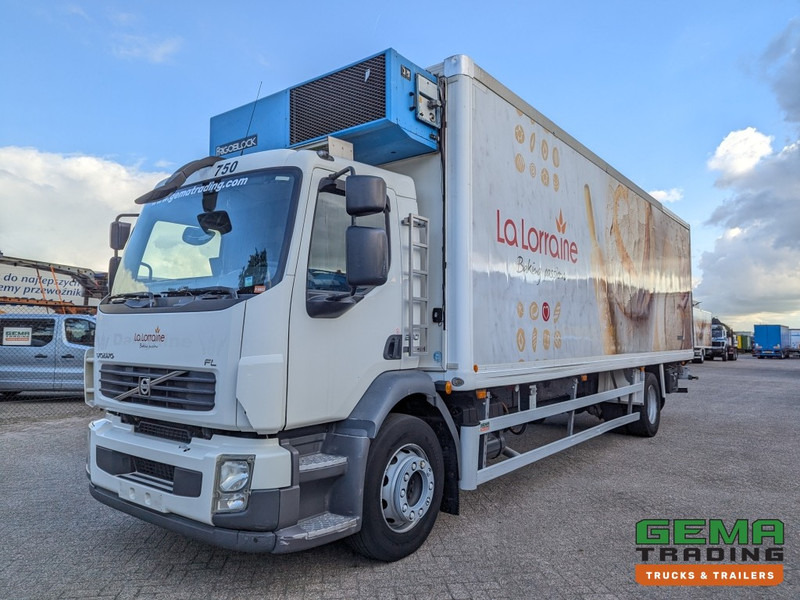 Volvo FL210 4x2 Daycab 18Ton Euro5 Handgeschakeld - Koel-VriesBak 8.38M - Frigo Block - Laadklep 1500KG - Camion isothermique: photos 1 Volvo FL210 4x2 Daycab 18Ton Euro5 Handgeschakeld - Koel-VriesBak 8.38M - Frigo Block - Laadklep 1500KG - Camion isothermique: photos 1