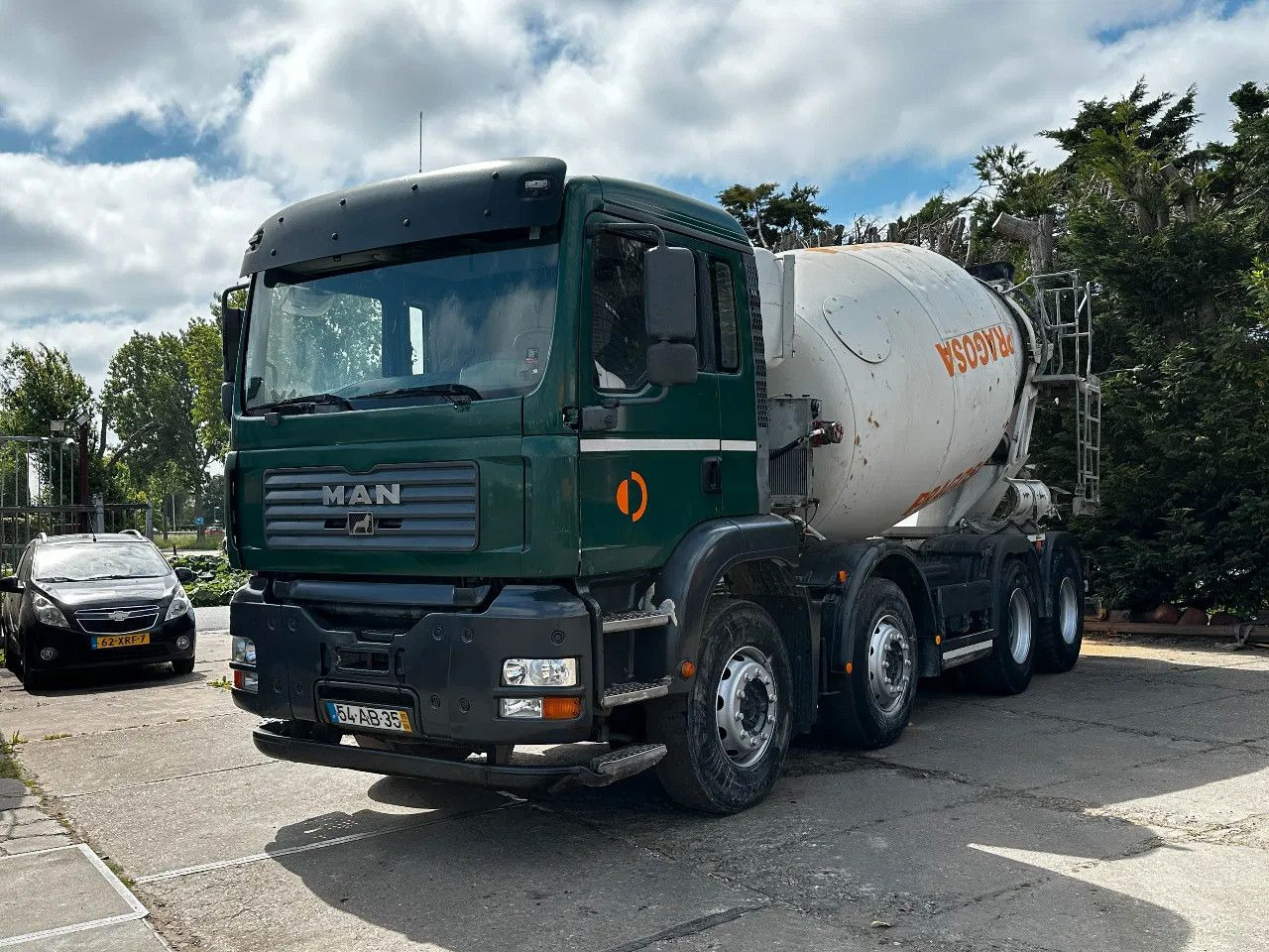 MAN TGA 35.360 8X4 CIFA Beton Mixer Spring/Spring ZF - Camion malaxeur: photos 2 MAN TGA 35.360 8X4 CIFA Beton Mixer Spring/Spring ZF - Camion malaxeur: photos 2