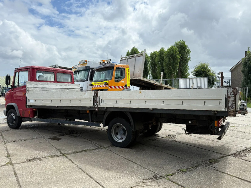 Mercedes-Benz 812 D 4X2 Pick-up Spring/Spring Belgium truck 7.5 Ton - Pick-up: photos 3 Mercedes-Benz 812 D 4X2 Pick-up Spring/Spring Belgium truck 7.5 Ton - Pick-up: photos 3