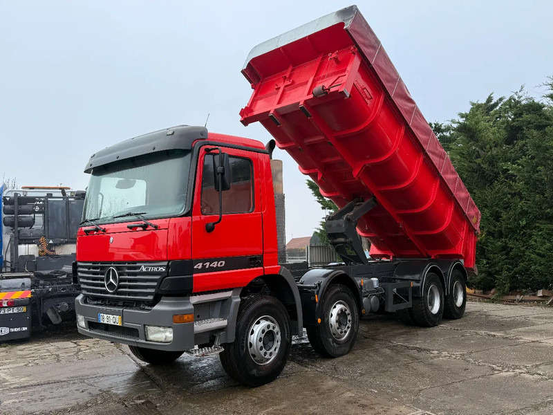Mercedes-Benz Actros 4140 V6 8X4 Tipper Spring/Spring Man. Gear*TOP CONDITION* - Camion benne: photos 2 Mercedes-Benz Actros 4140 V6 8X4 Tipper Spring/Spring Man. Gear*TOP CONDITION* - Camion benne: photos 2