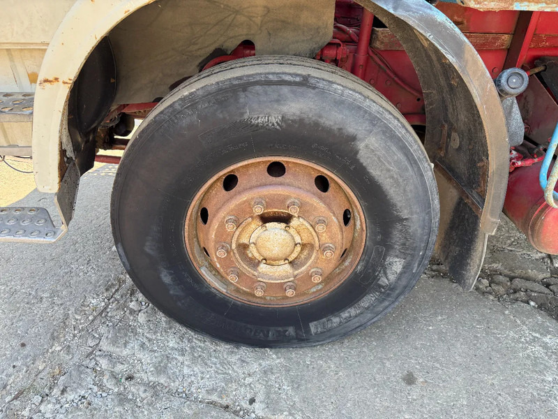 Camion benne Renault G230 4X2 Tipper Spring/Spring Manual Gearbox: photos 10