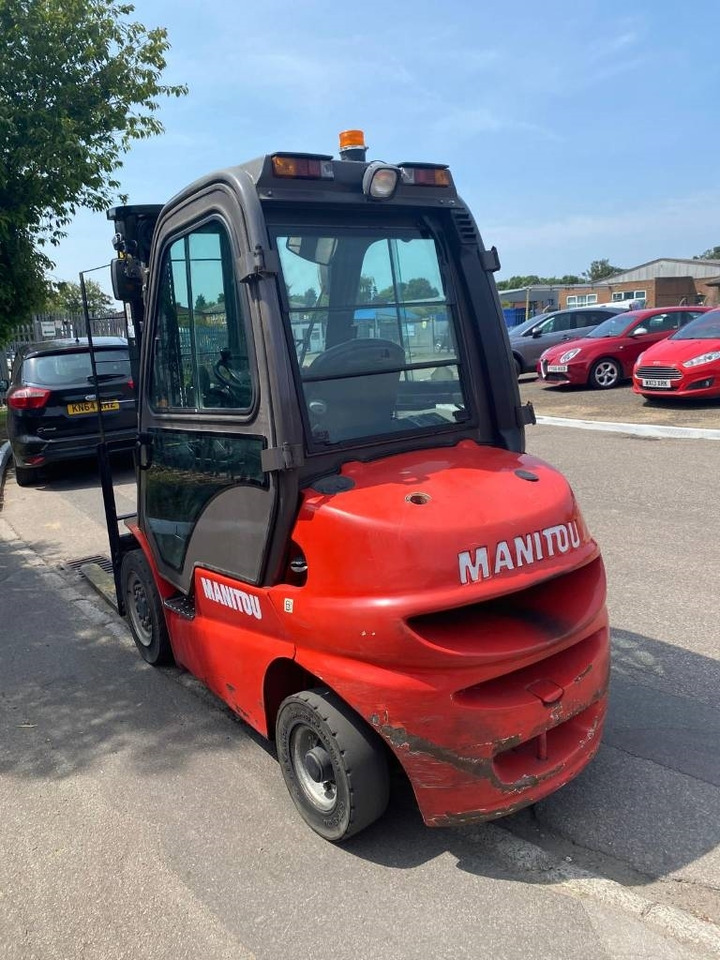 Chariot élévateur diesel Manitou Mi25D: photos 10 Chariot élévateur diesel Manitou Mi25D: photos 10