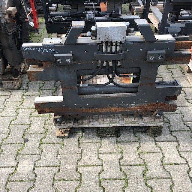 Meyer Fork positioner with side shift - Accessoire: photos 2 Meyer Fork positioner with side shift - Accessoire: photos 2