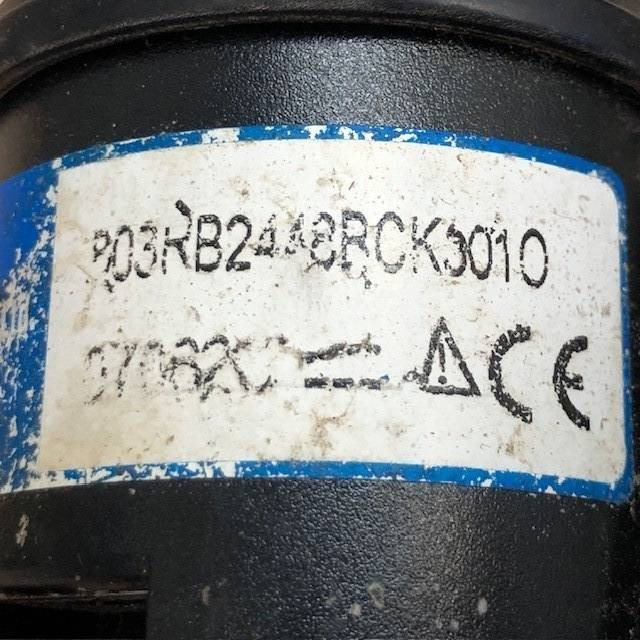 BATTERY AND HOUR METER - Système électrique pour Matériel de manutention: photos 4 BATTERY AND HOUR METER - Système électrique pour Matériel de manutention: photos 4