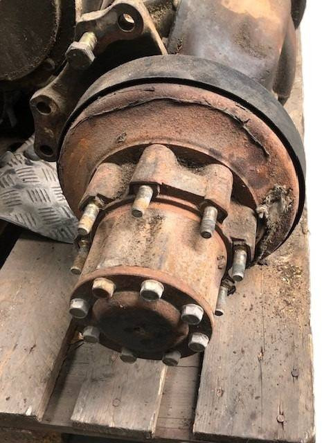 Complete front axle with traction motor for Caterpillar - Essieu avant pour Matériel de manutention: photos 5 Complete front axle with traction motor for Caterpillar - Essieu avant pour Matériel de manutention: photos 5
