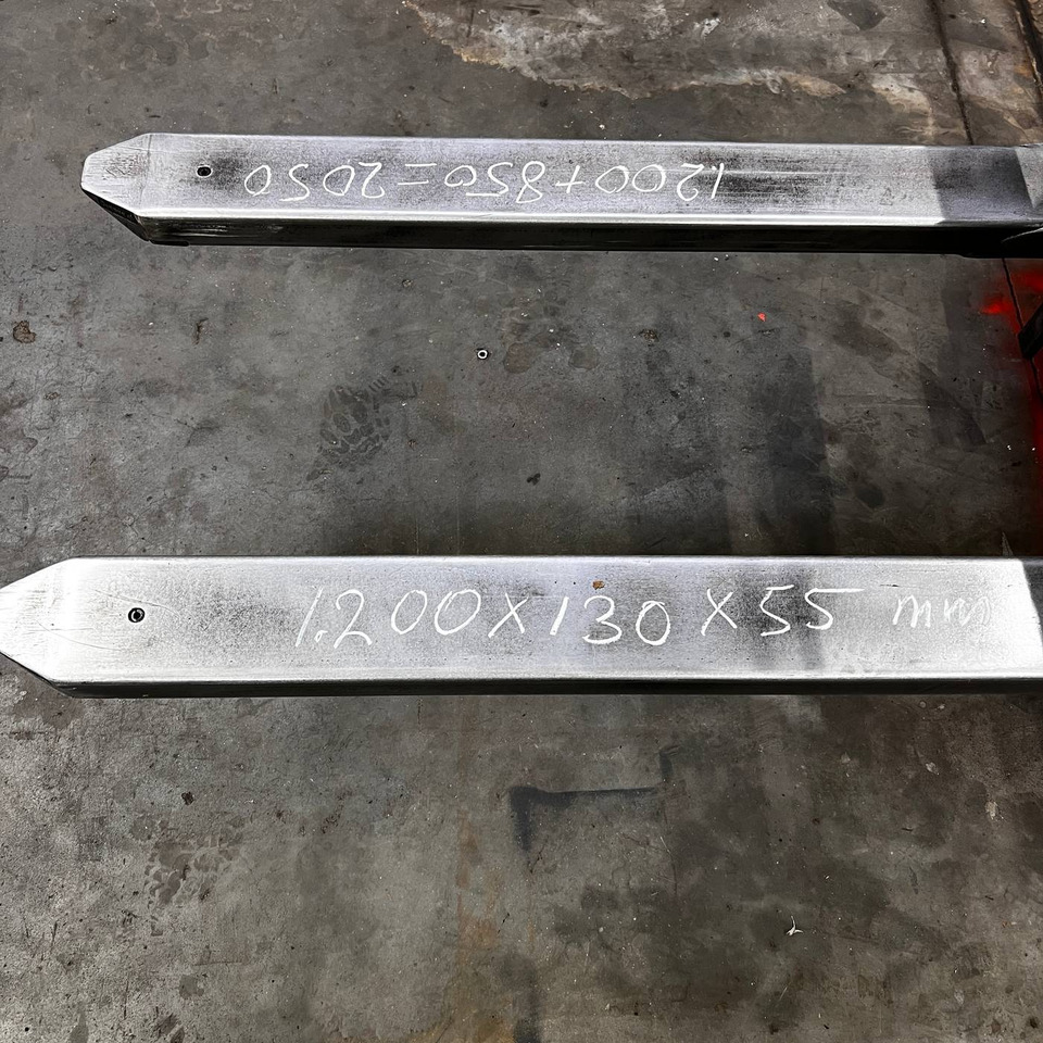 Dürwen Reachforks - Fourches: photos 5 Dürwen Reachforks - Fourches: photos 5